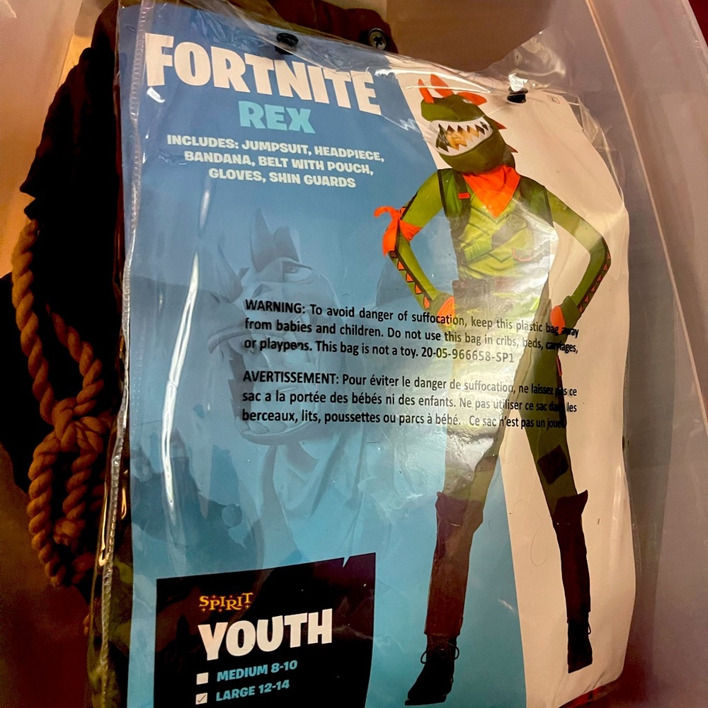 Fortnite costume for boys sz. 12-14